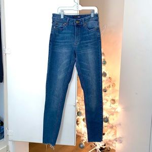 FashionNova Mid Waisted Jeans